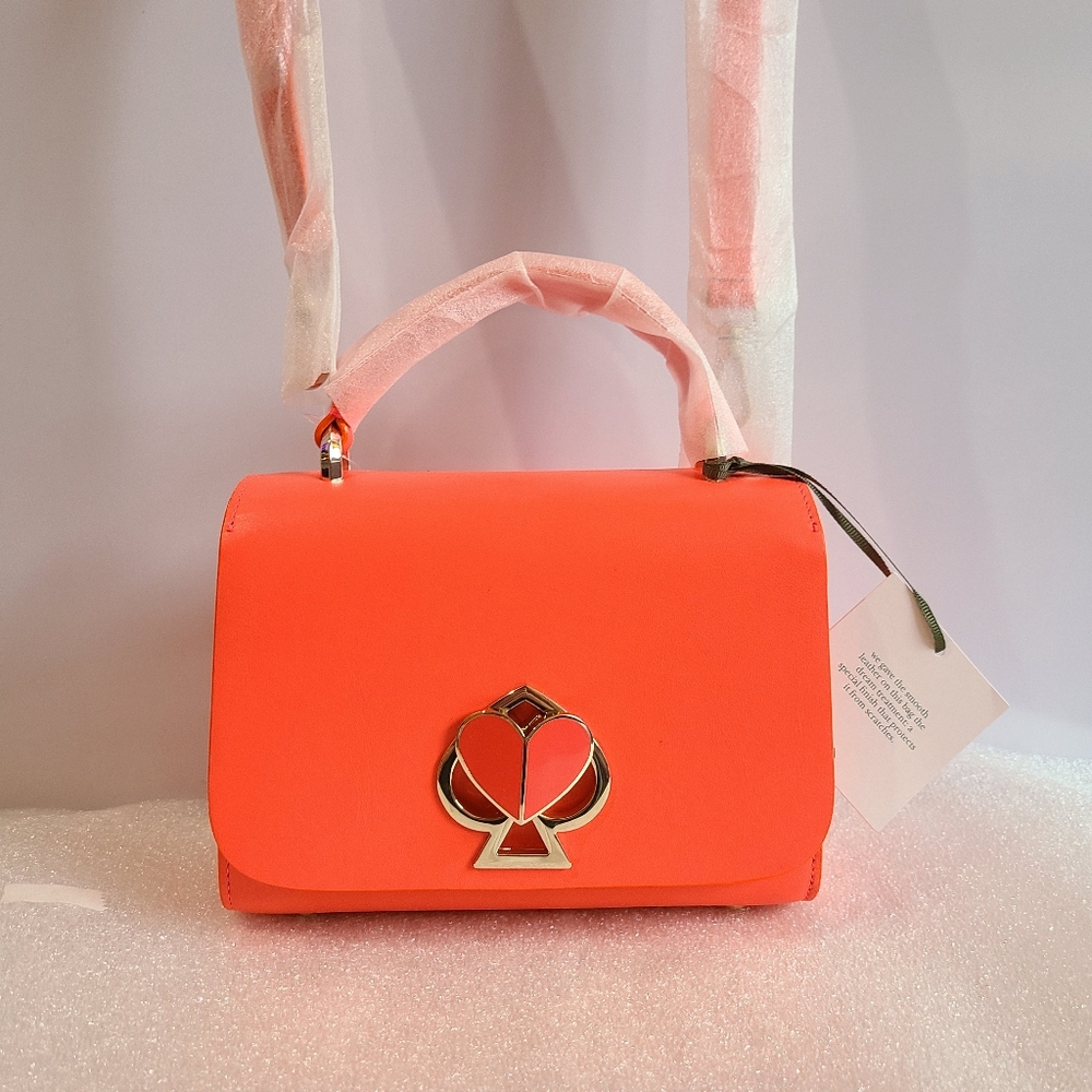 Kate spade Nicola twistlock small top handle